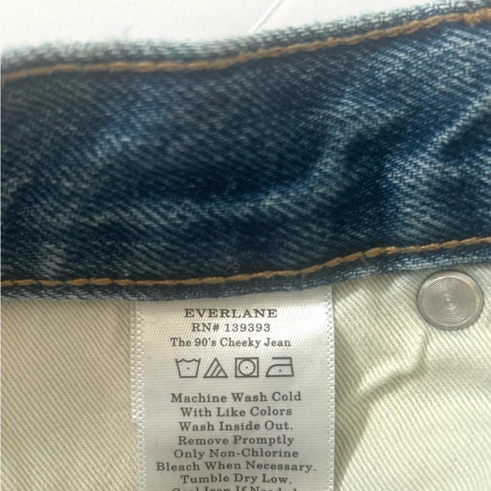 Everlane 90's Cheeky Denim Jeans High Waist Straight Leg Button Blue Size 28 Reg - Picture 16 of 16